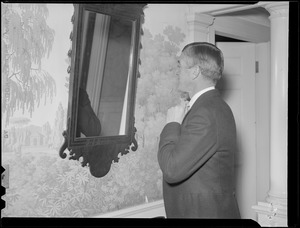 Gov. Saltonstall, event at Sate House, probably inaugural