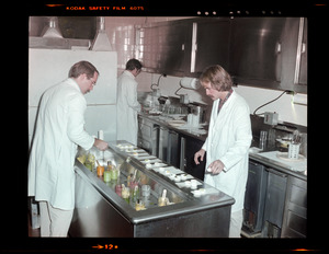 Food lab, food acceptance lab