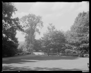 Groton Place: balustrade landscape